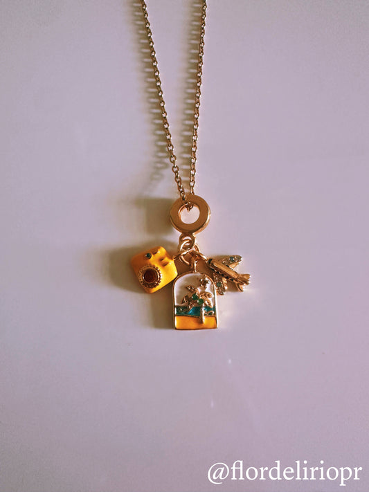Yellow camera gold necklace