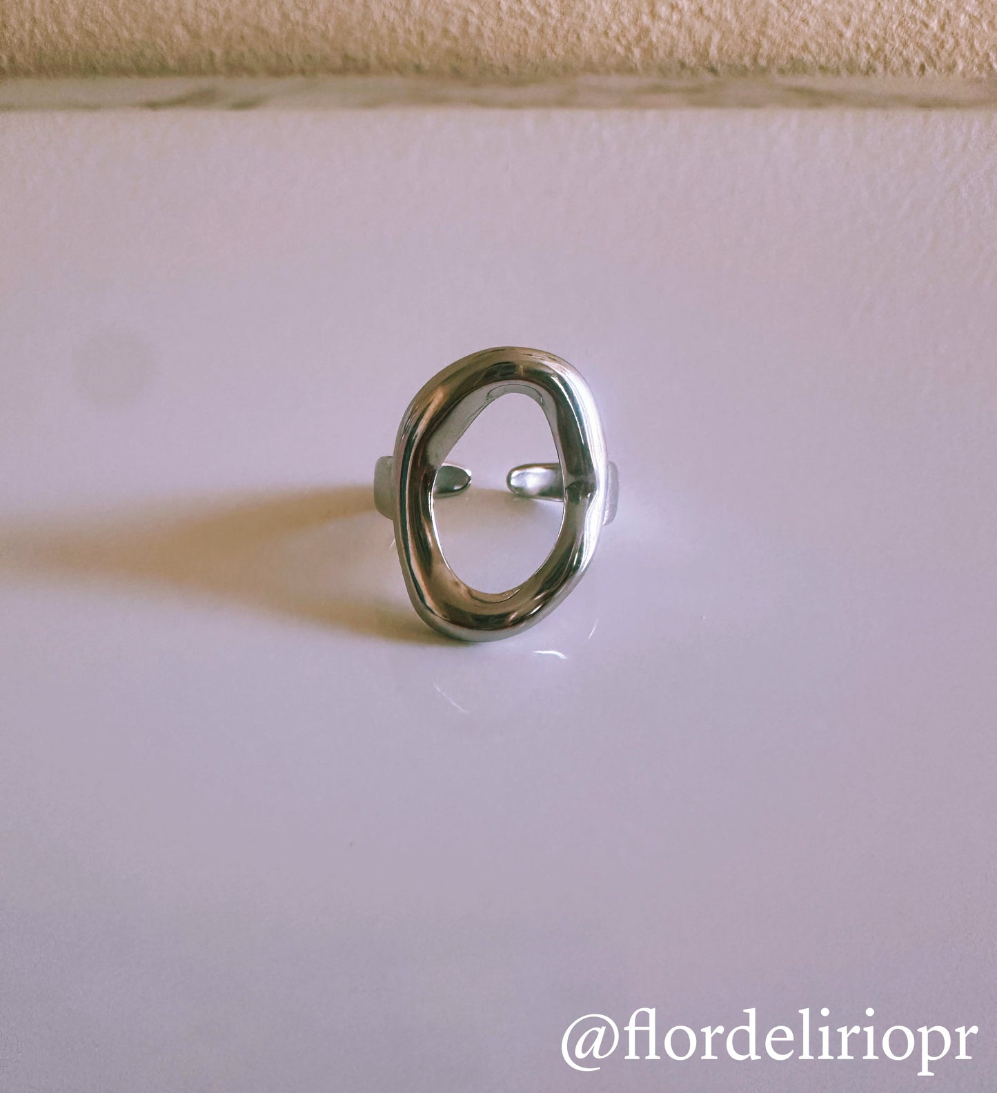 Abstract oval ring
