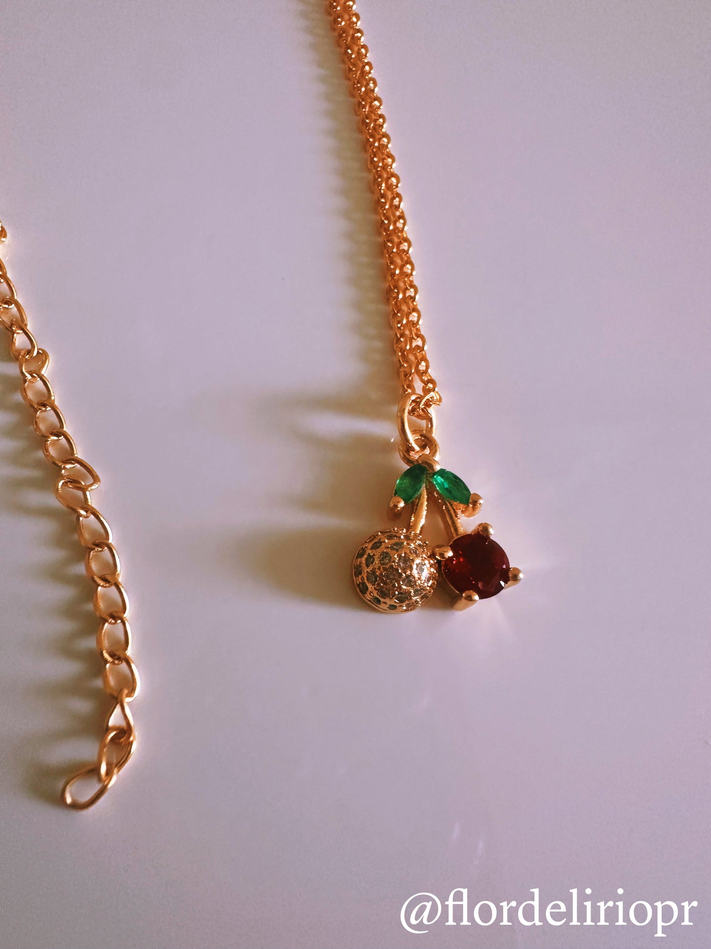 Zircons cherry necklace