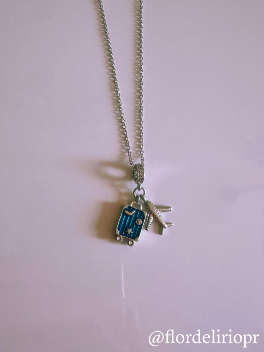 Royal blue baggage silver necklace