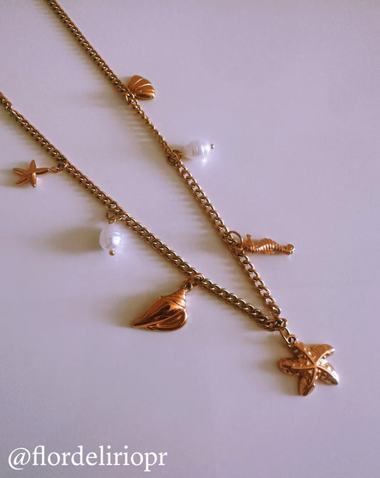 Playita necklace