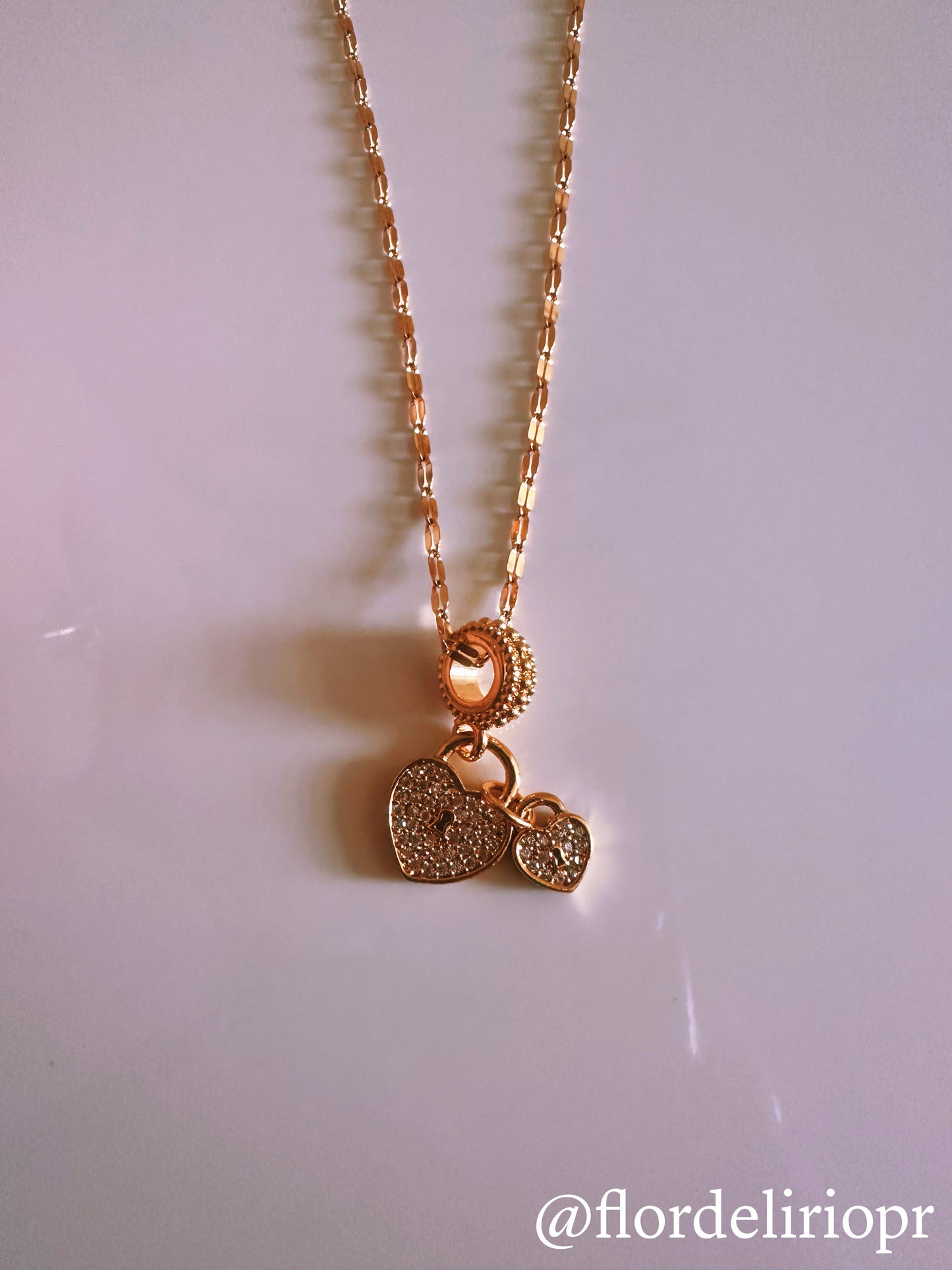 Zircons hearts necklace