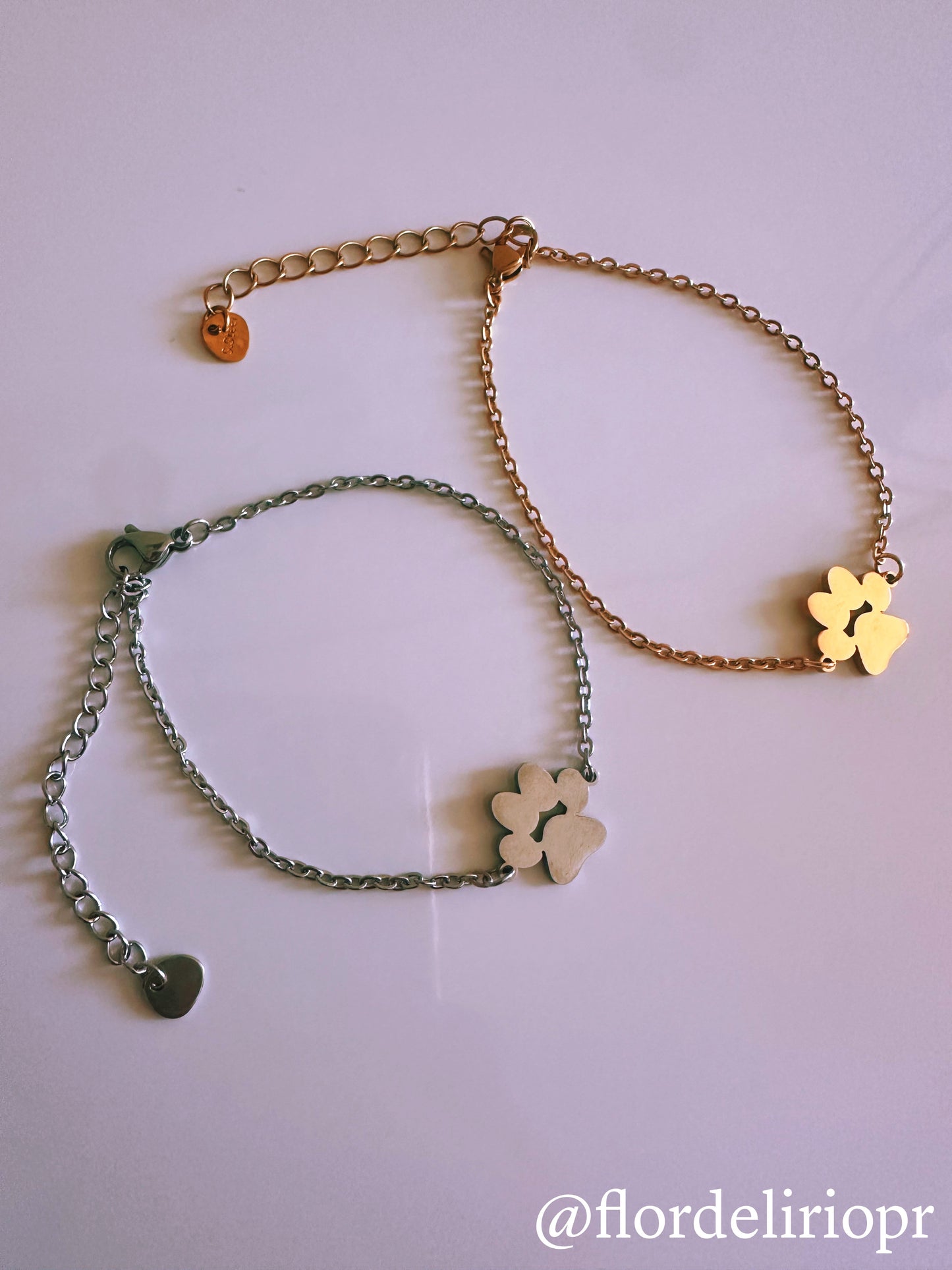 Bold paw bracelet
