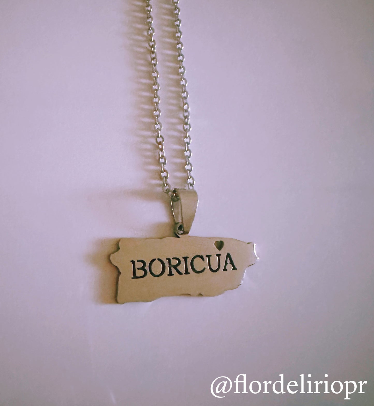 Boricua map necklace