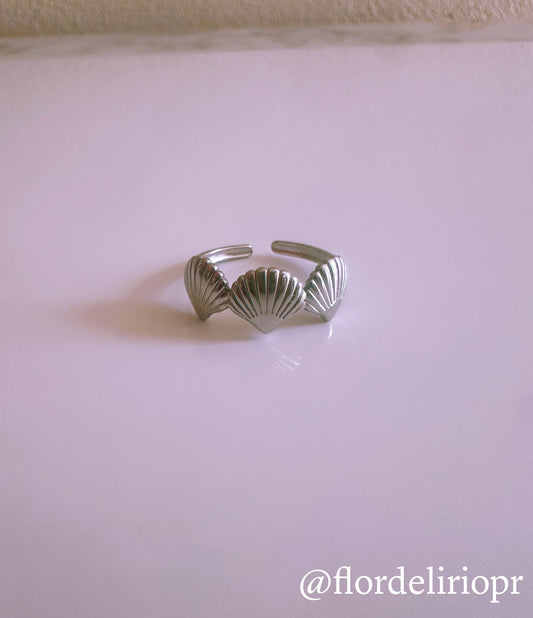 Conchitas ring