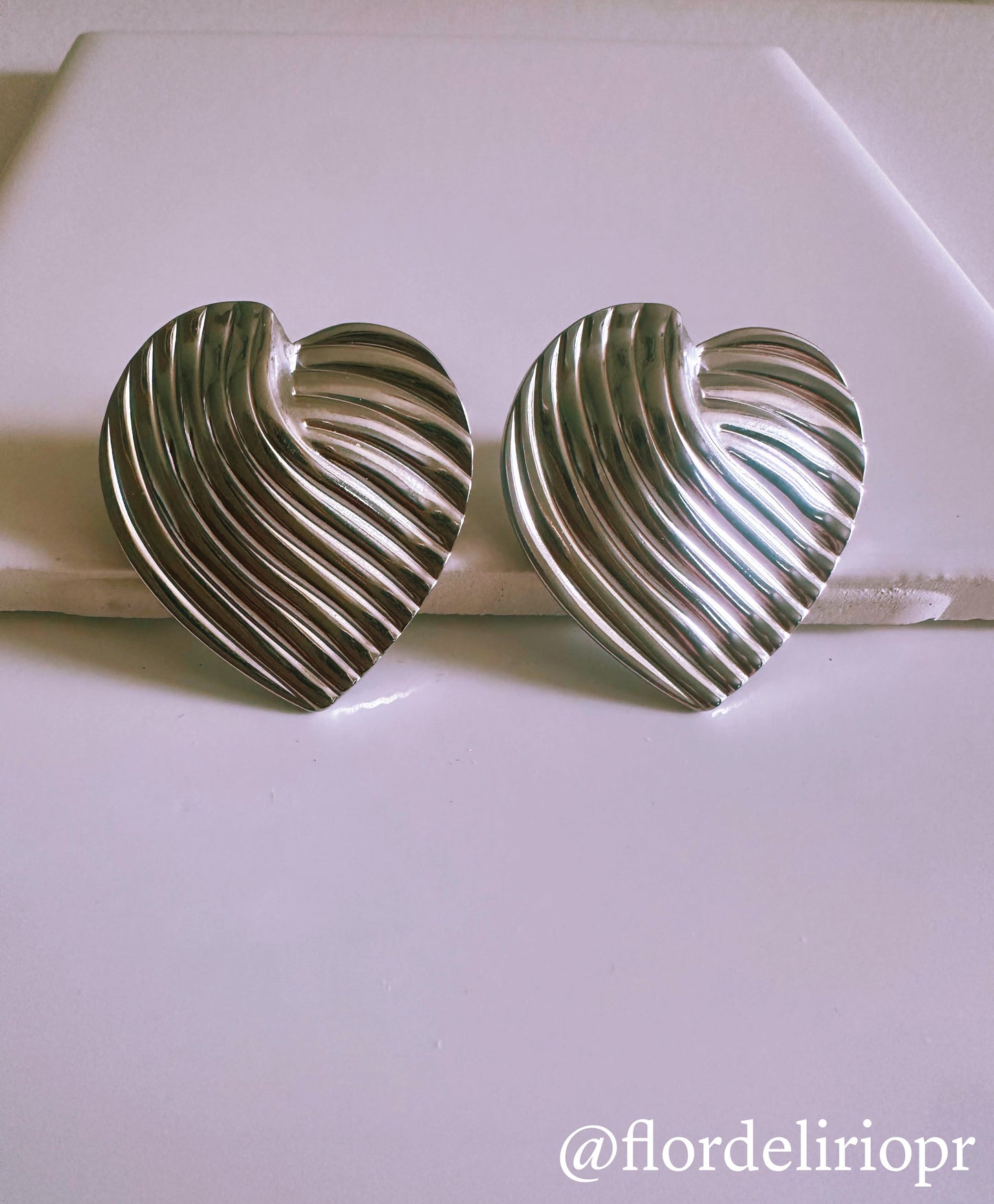 Vintage heart earrings