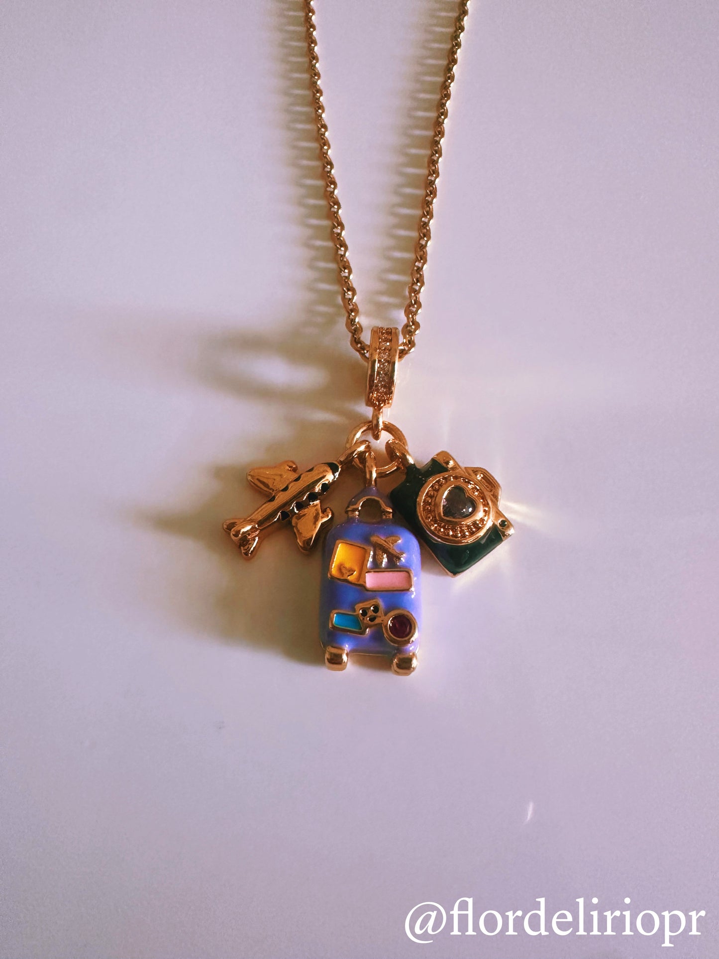 Purple baggage gold necklace