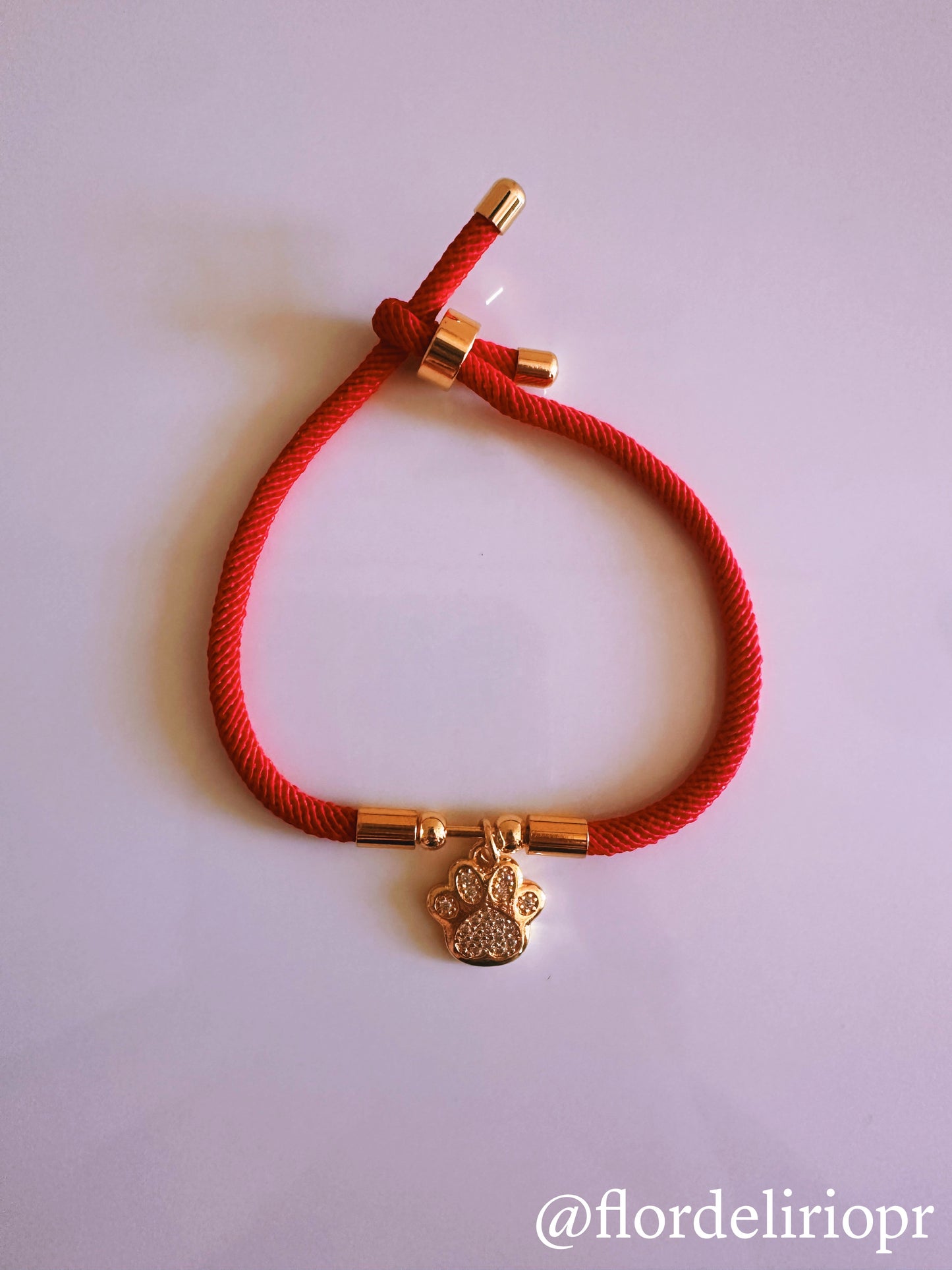 Zircon paw red bracelet