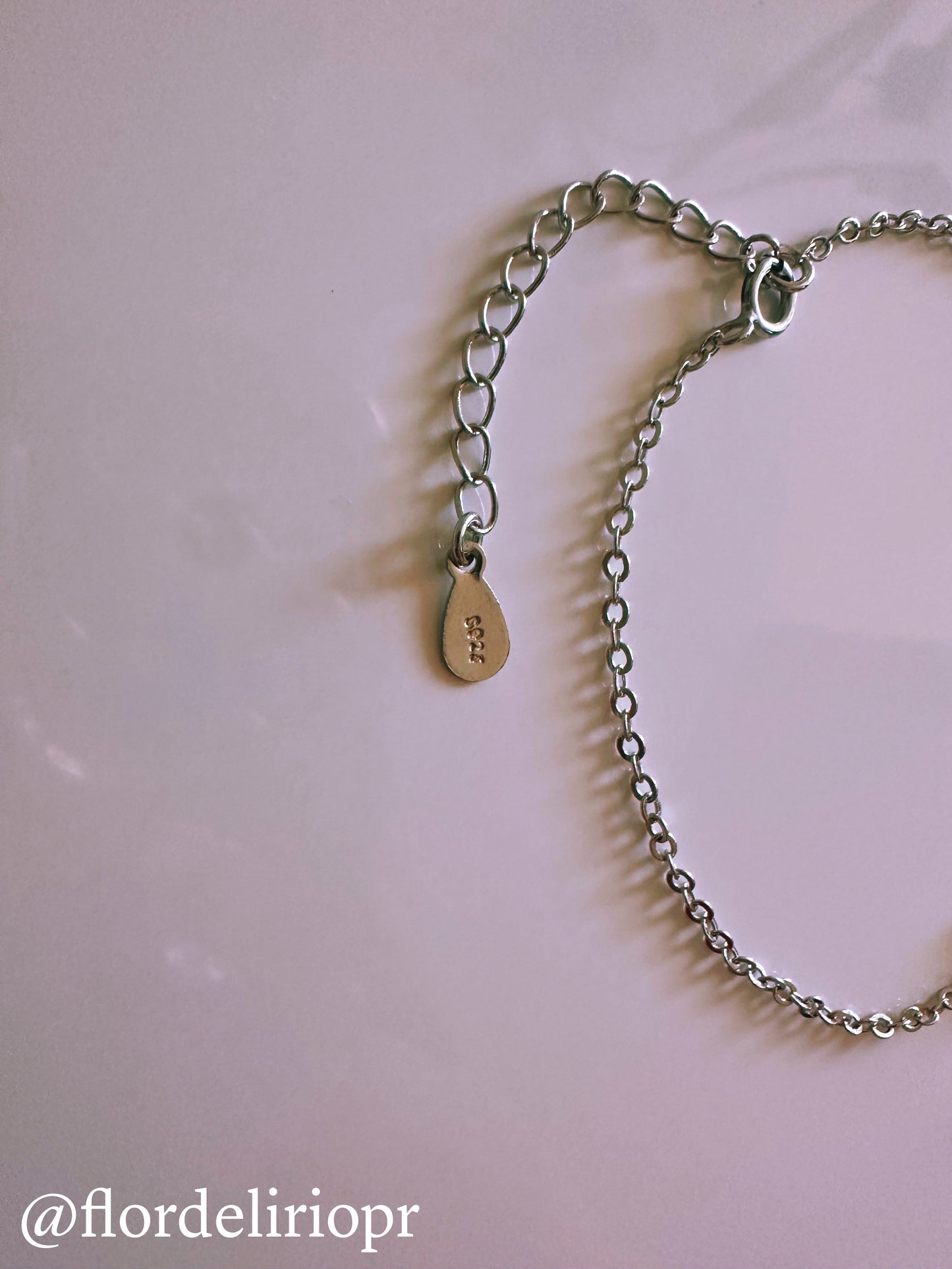 Zircons puppy bracelet