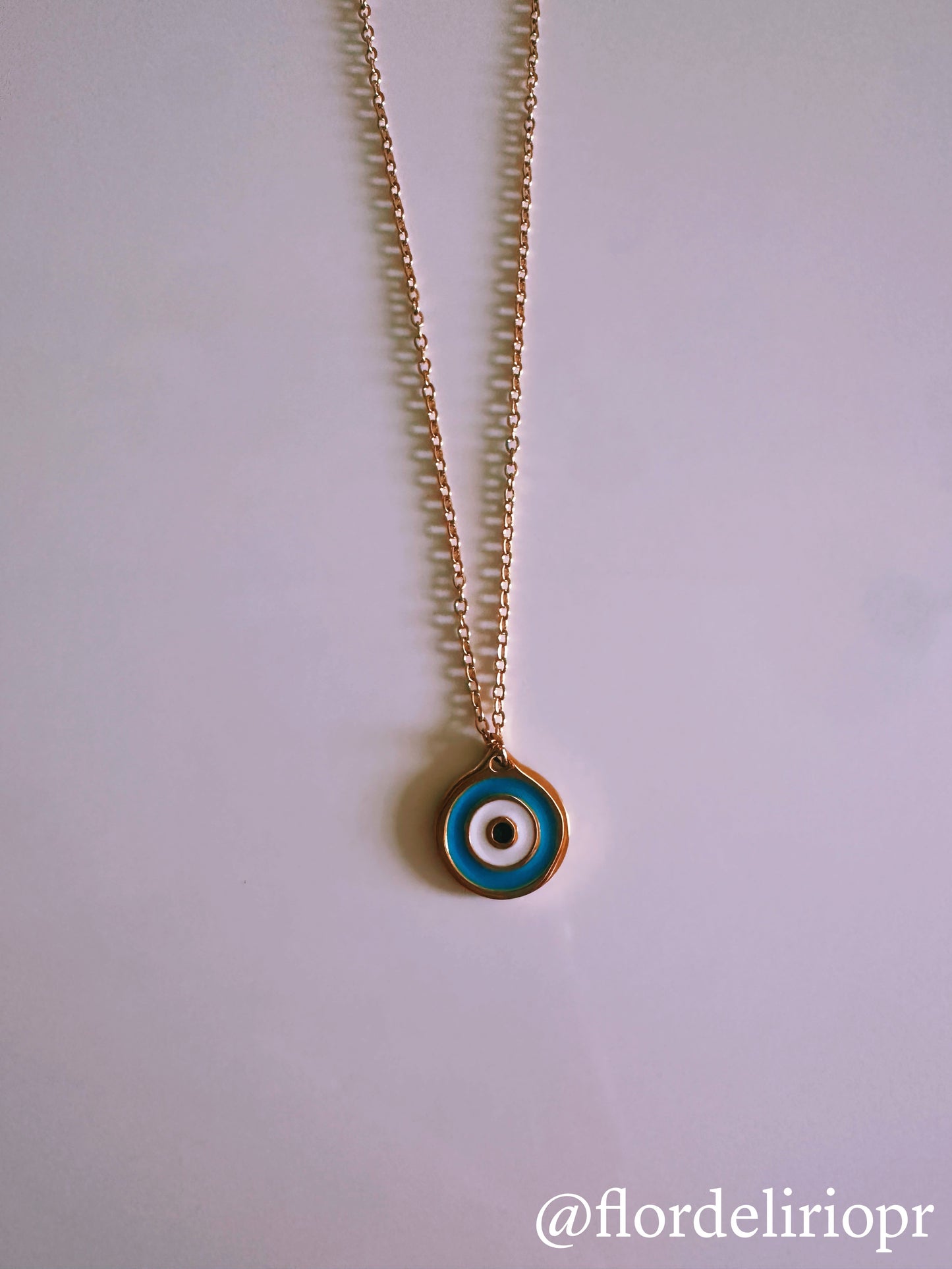 Round turkish eye necklace