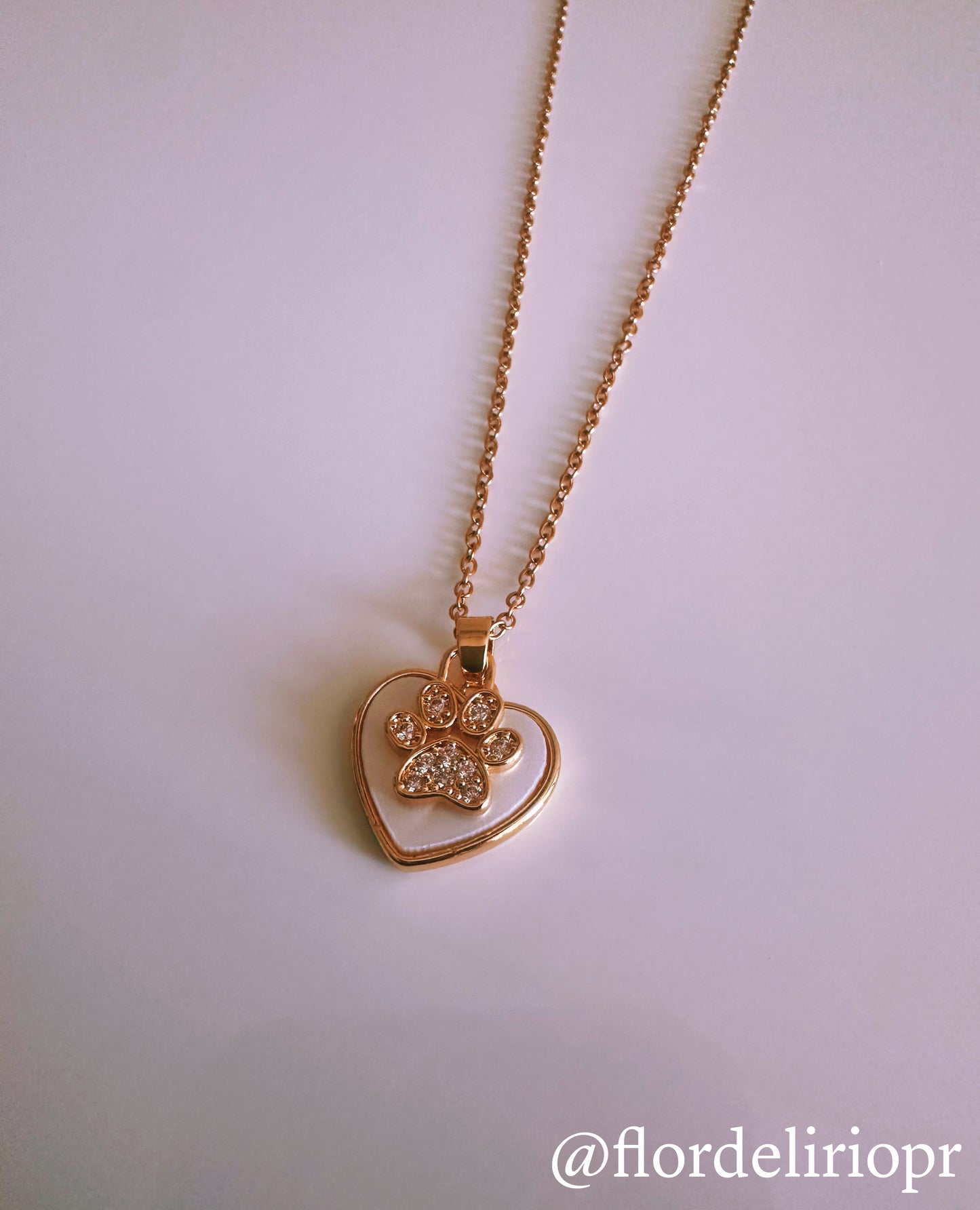 White heart gold paw necklace