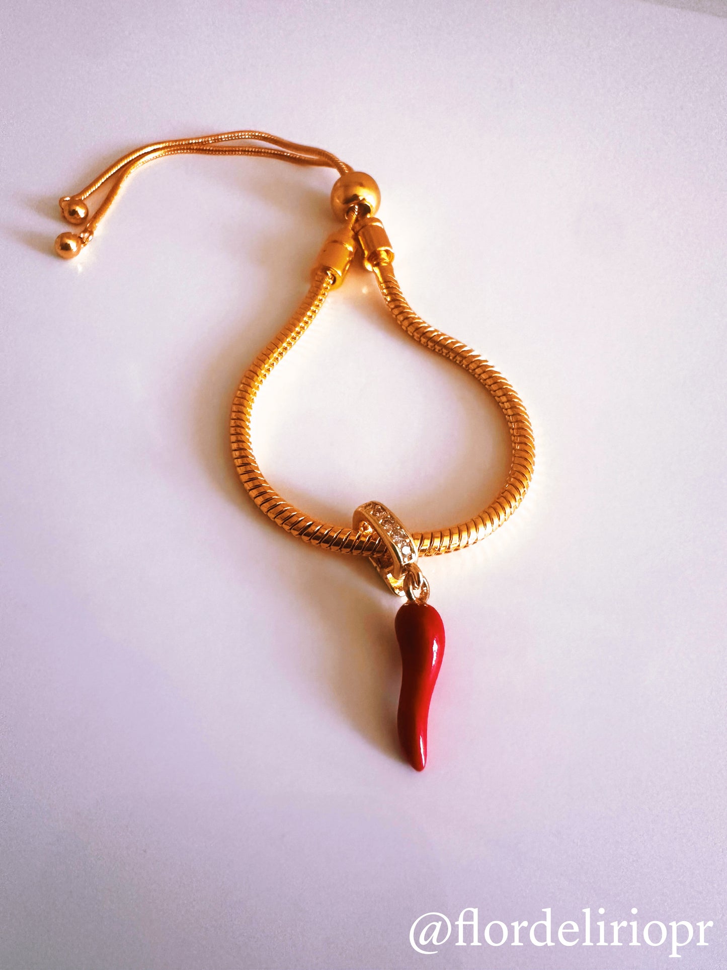 Chili bracelet