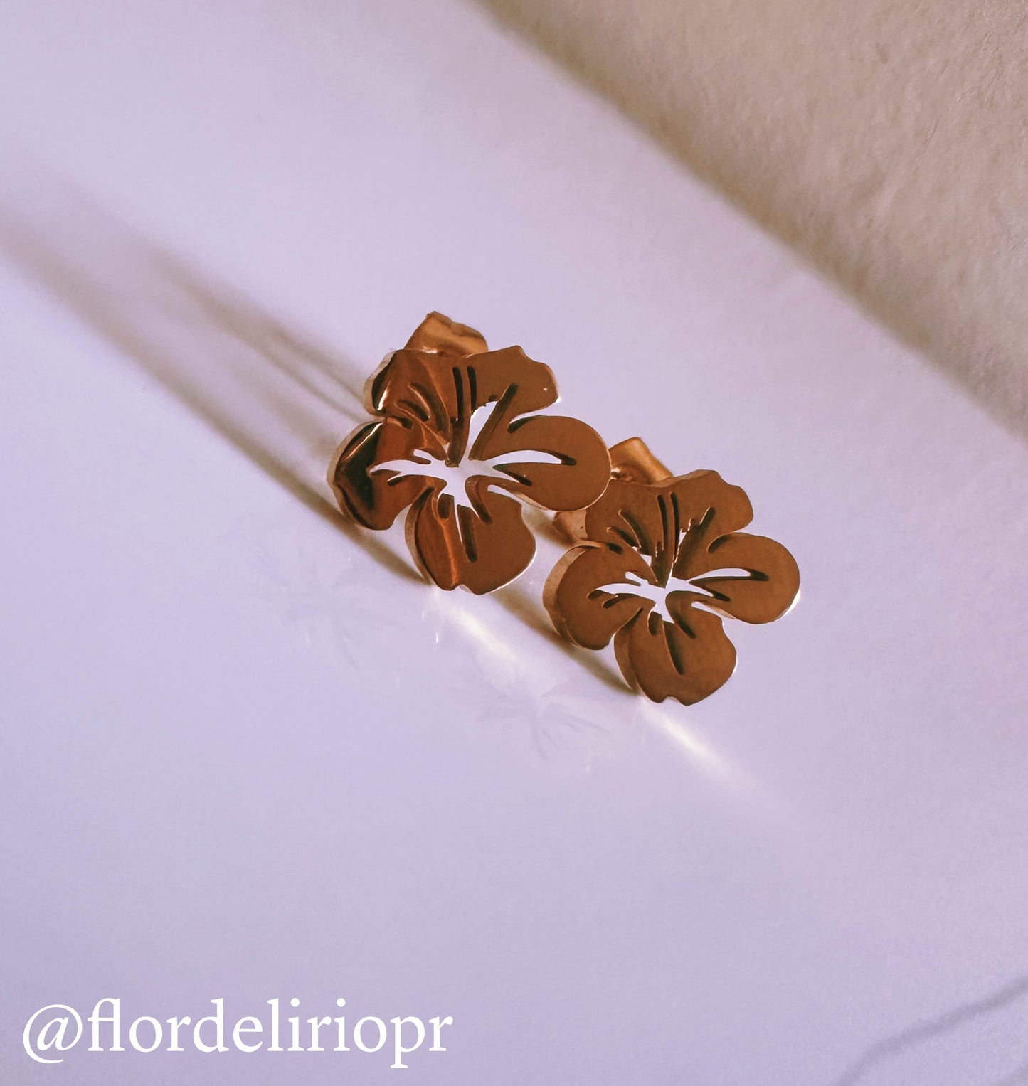 Flor de Maga earrings