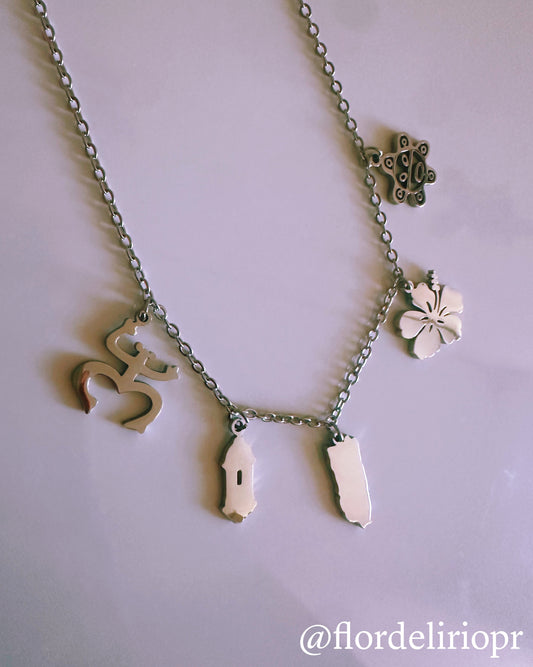 Borikén silver necklace