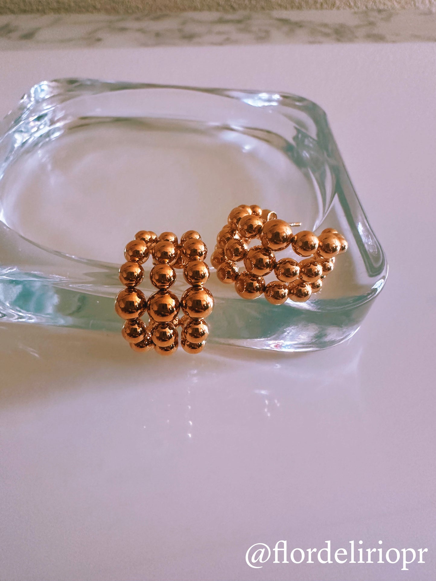 Triple bubbles earrings