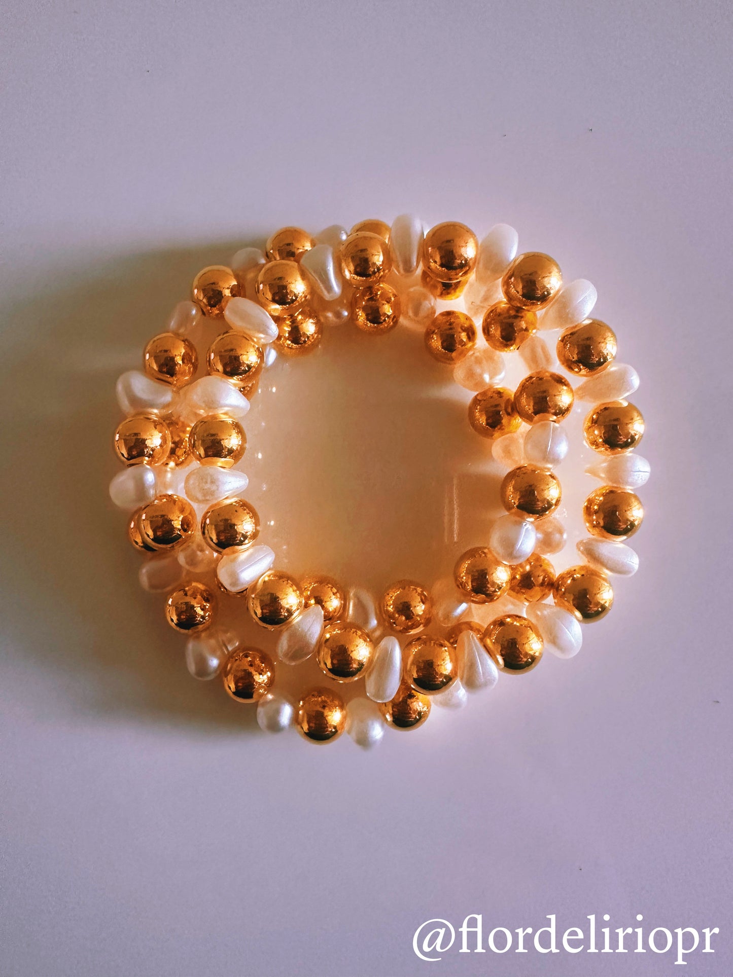 Pearls and gold obsession bracelet