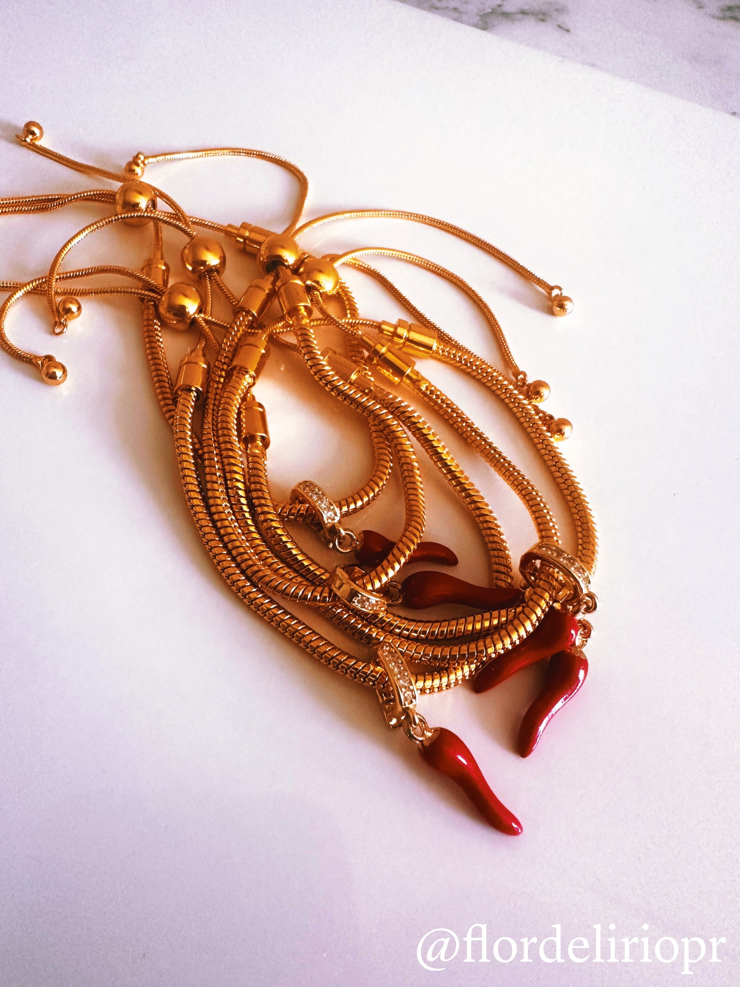 Chili bracelet