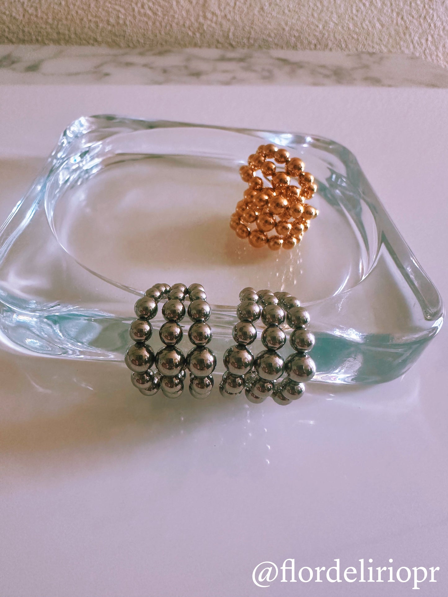 Triple bubbles earrings