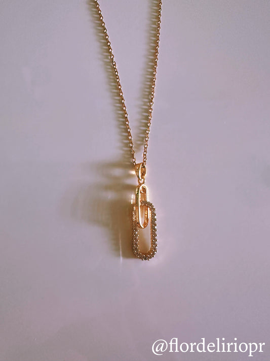 Zircons paper clip necklace