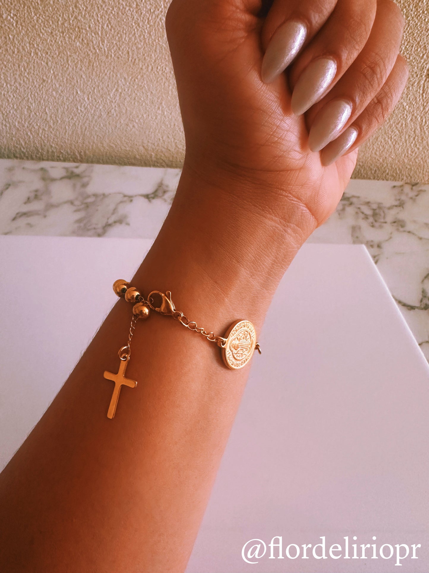 Cross gold bracelet