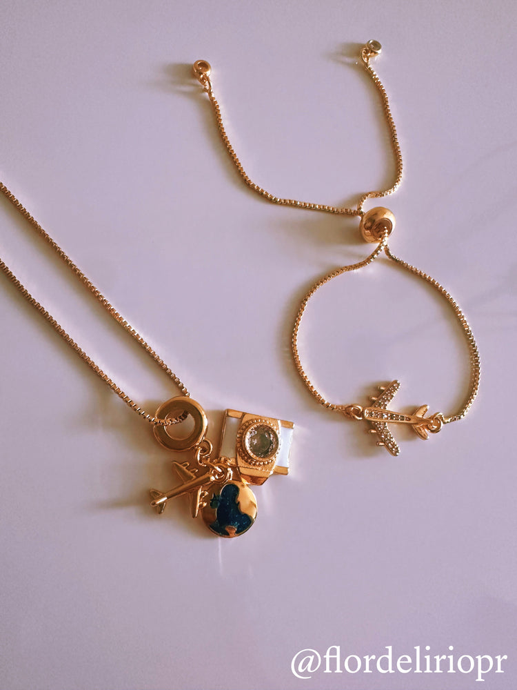 Travel Lovers Collection 🌎✨✈️