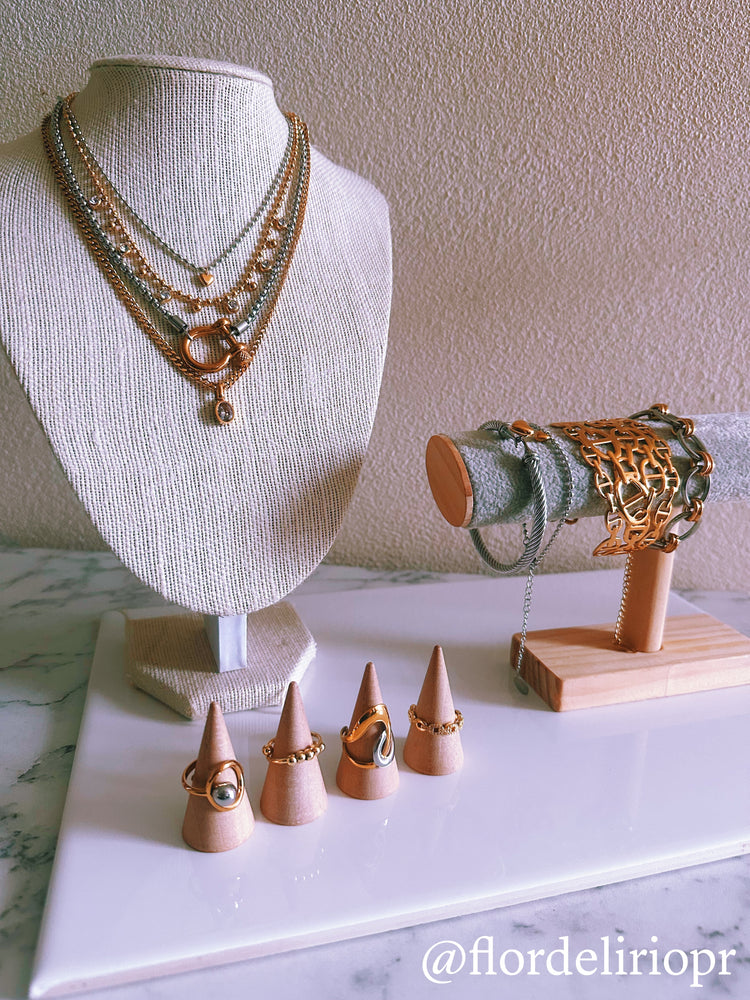 Dual Glow holiday collection