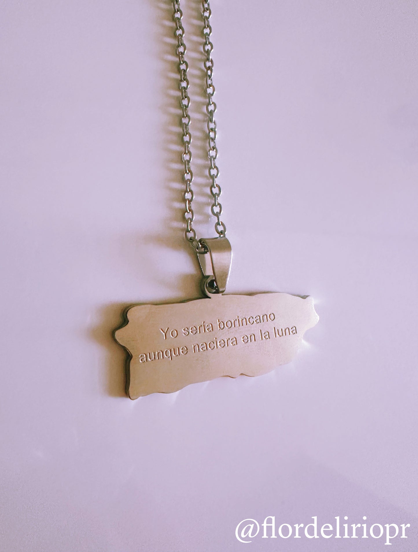 Boricua en la luna necklace