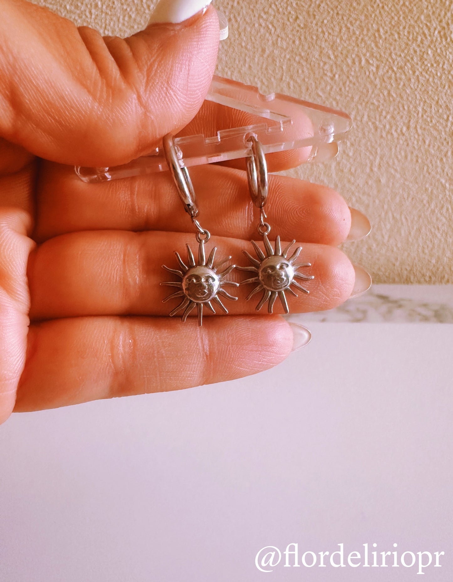 Sol earrings