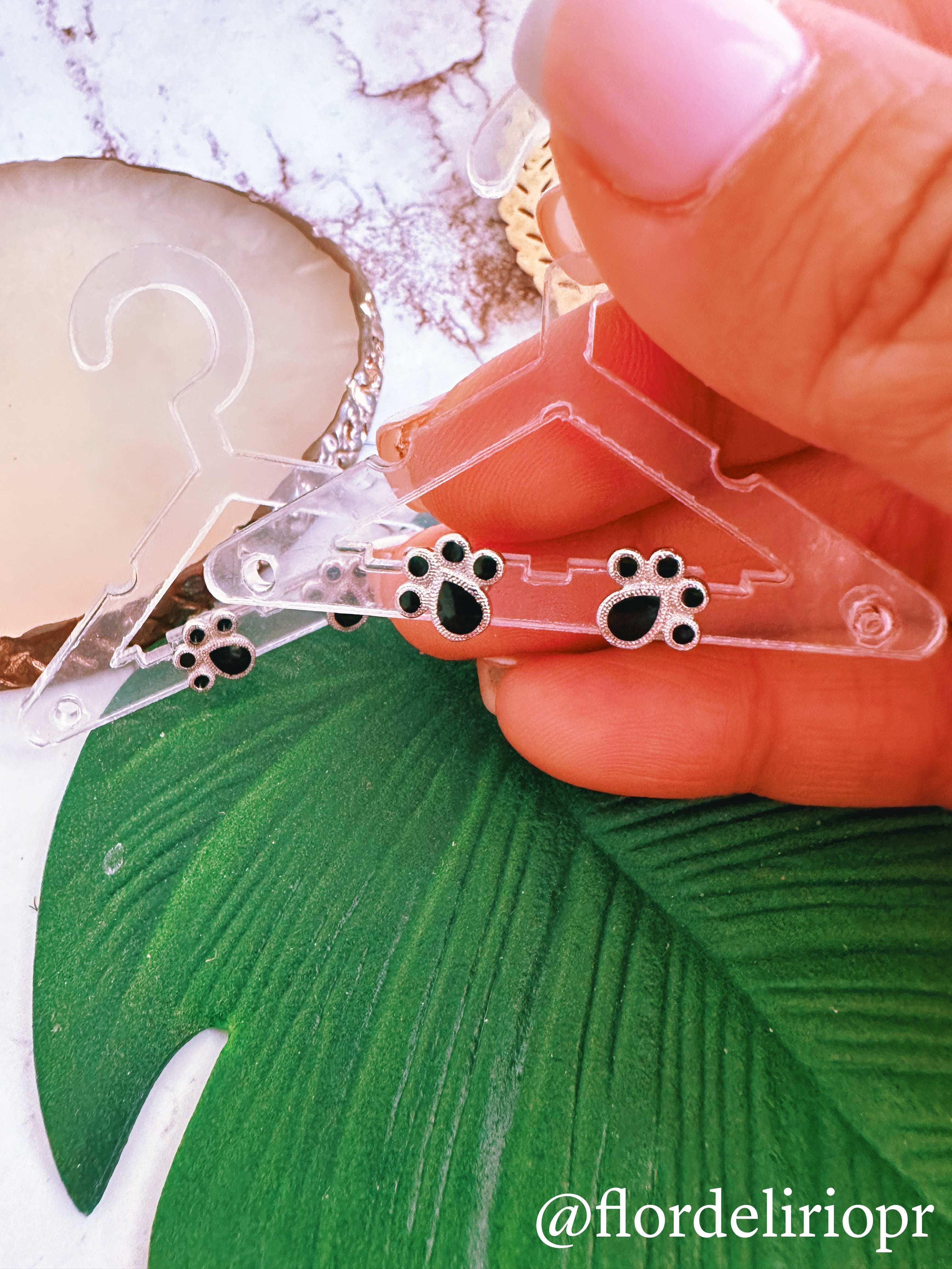 Orecchini Pendenti In Argento 925 Con Piccole Impronte Di Zampe - Gioiello Originale