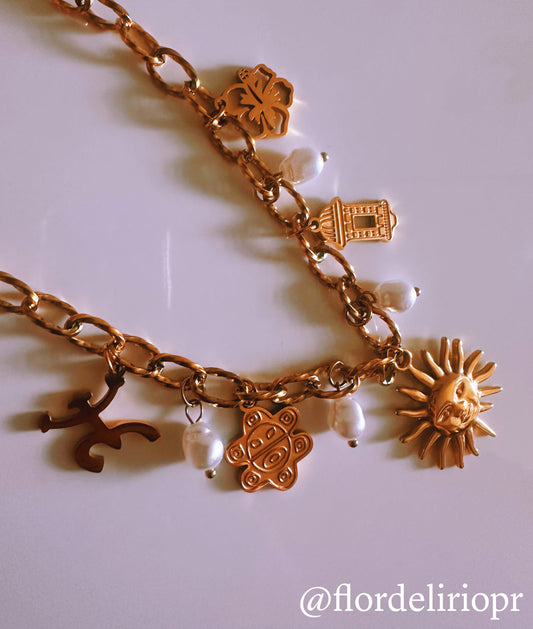 Sol Borincano necklace