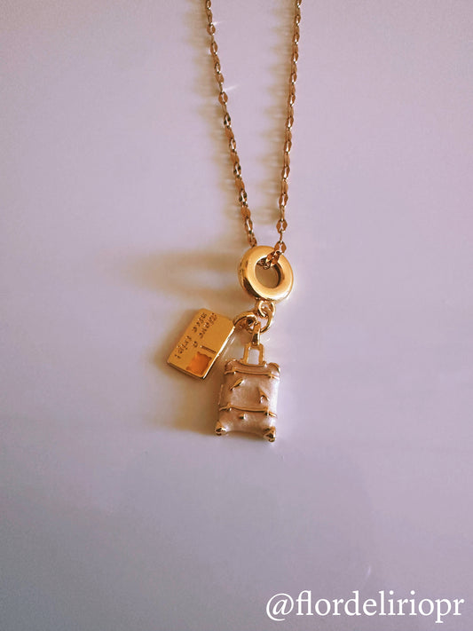 Nice trip white pearl baggage necklace