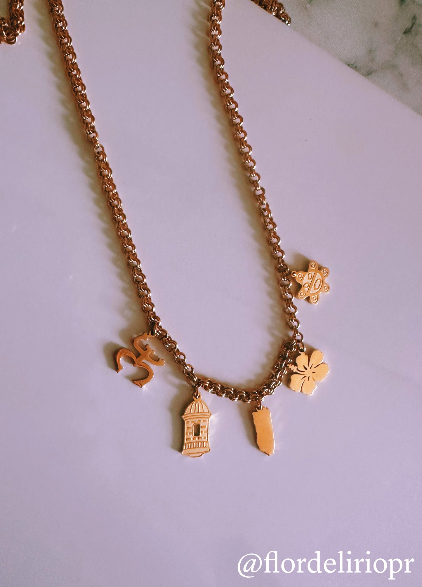 Borinquen gold necklace