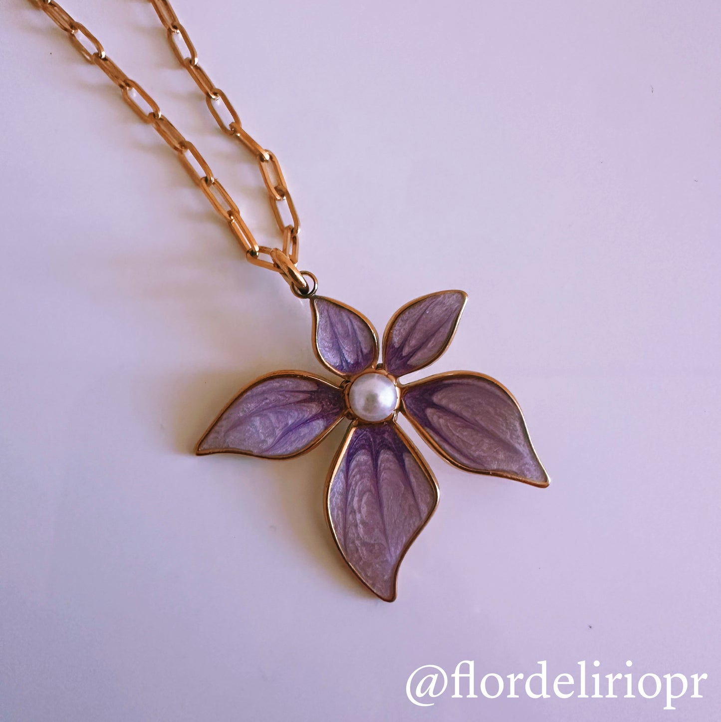 Florece necklace