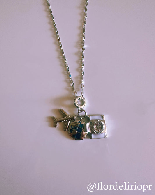 Silver camera travel lover necklace