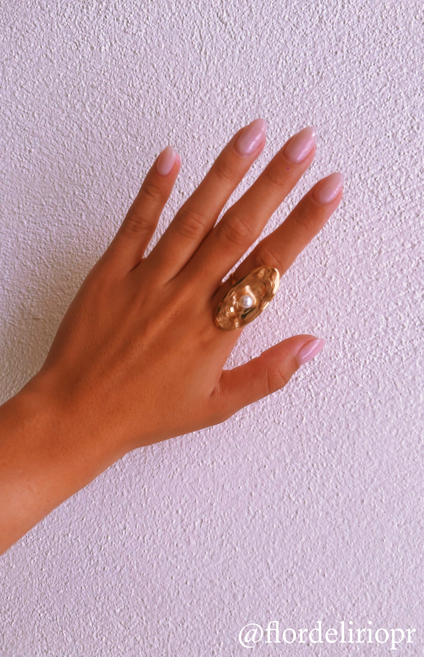 Perlita ring