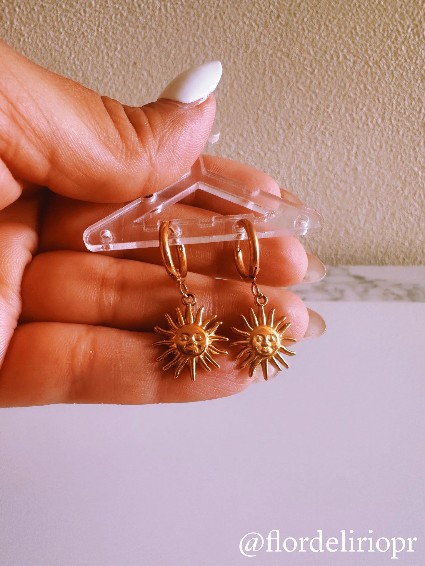 Sol earrings