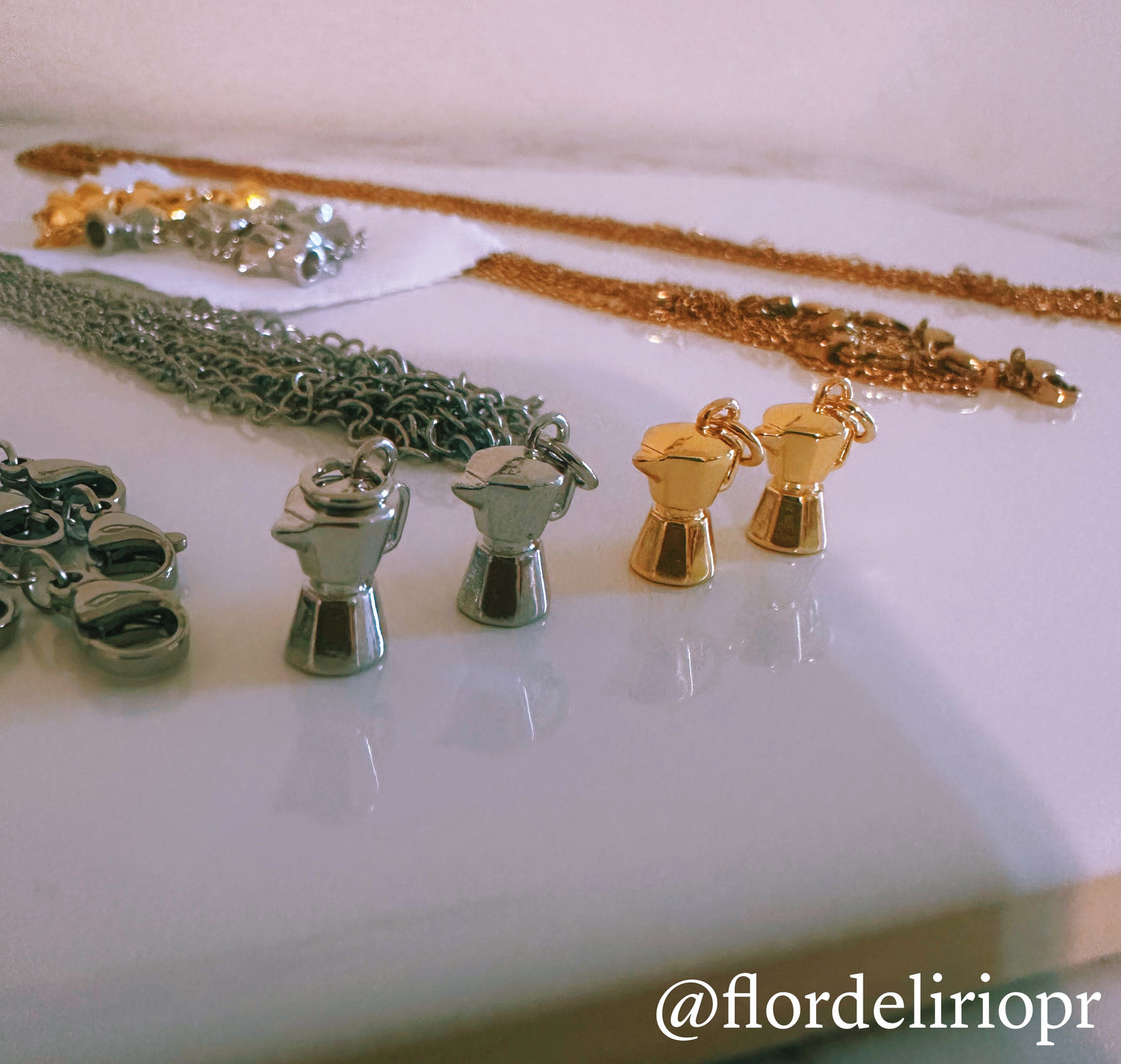 Greca necklace