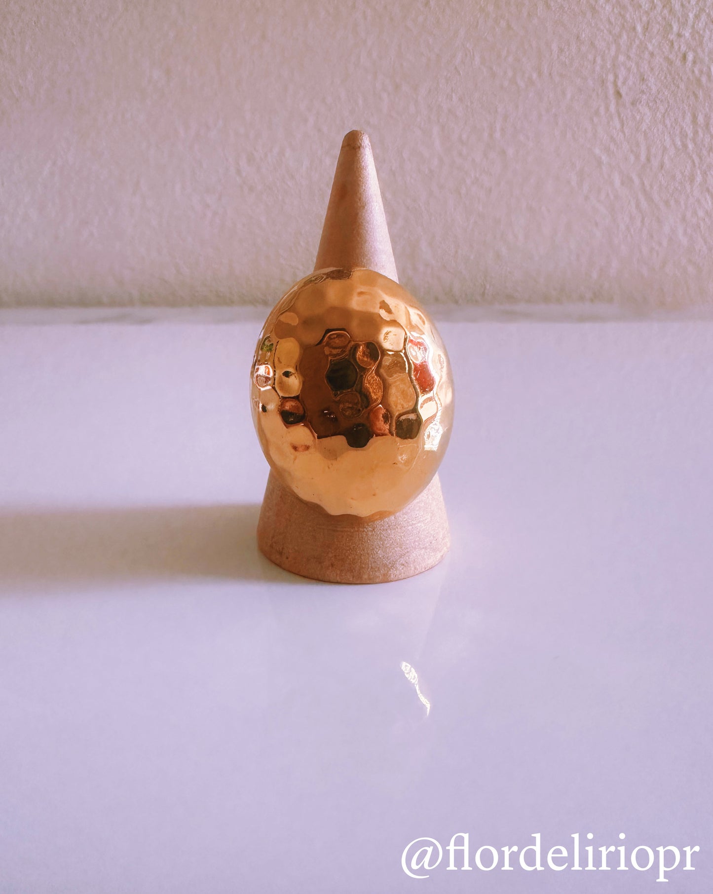 Gold oval ring