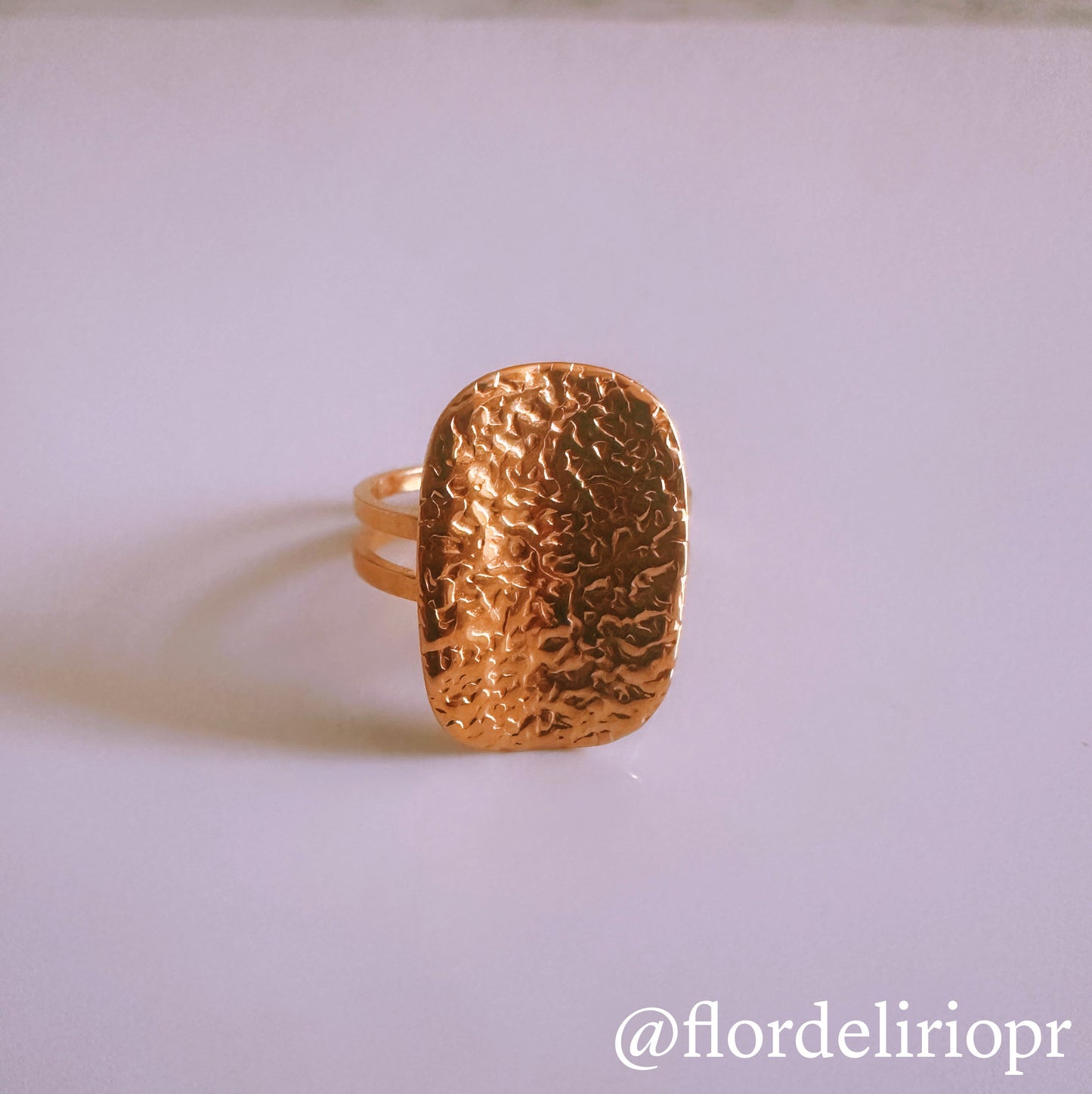 Roma ring