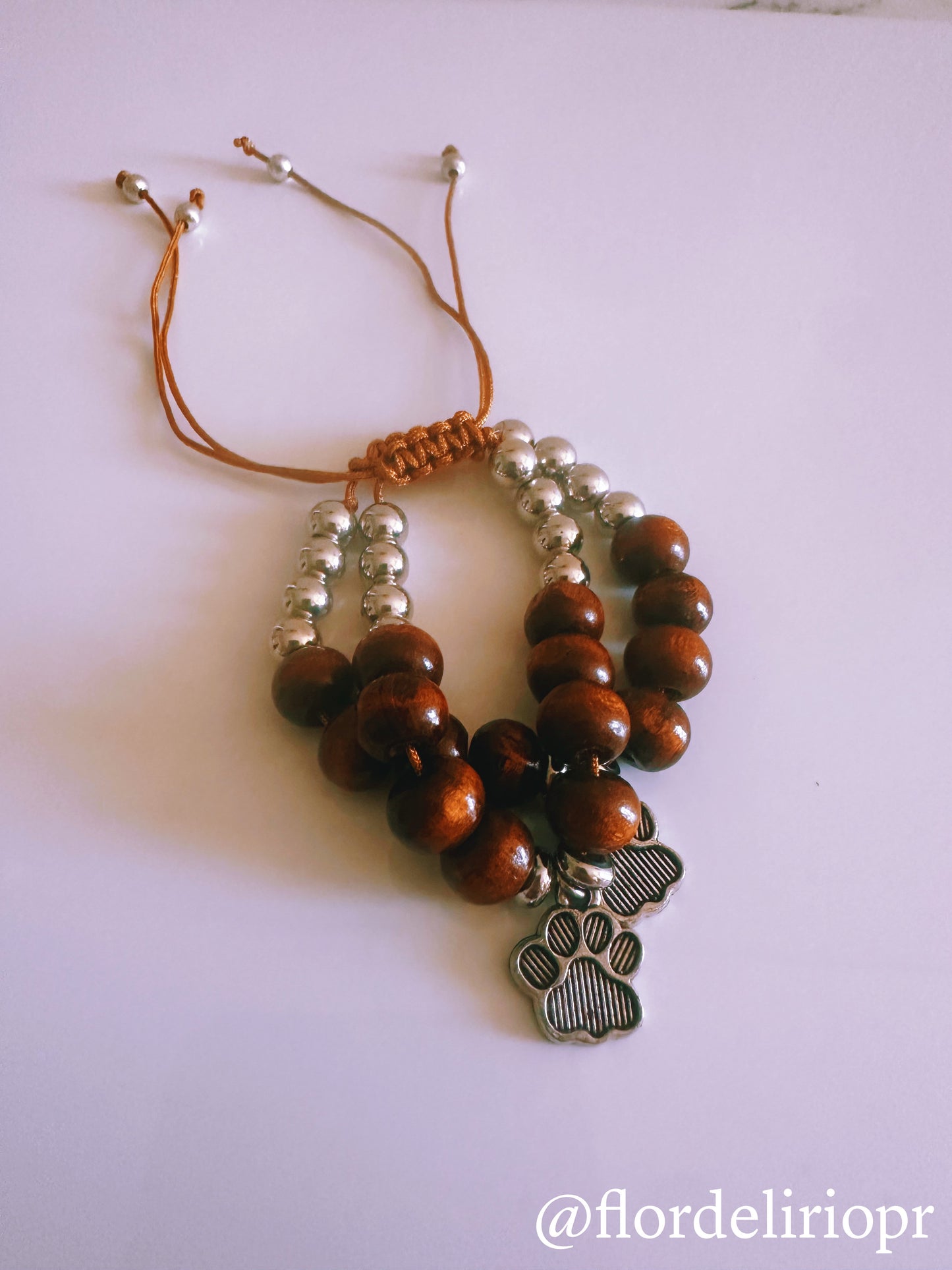 Vintage paw macrame bracelet